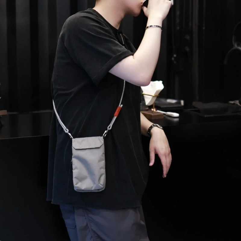 Men Slim Fit Crossbody Phone B - Crossbody Bag Men ulasan dan harga